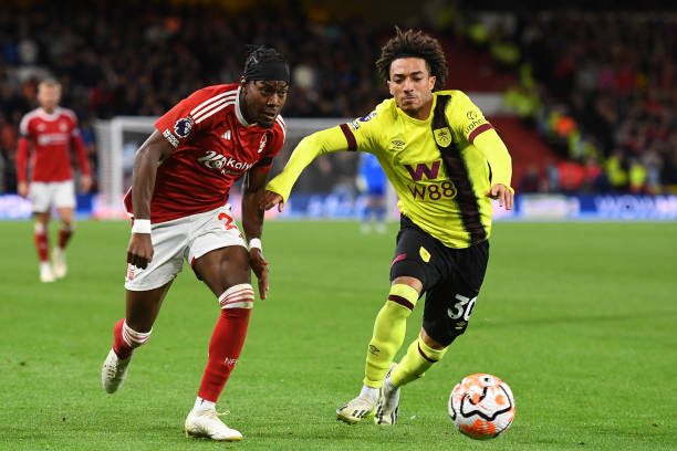 以其强大的 以其强大的