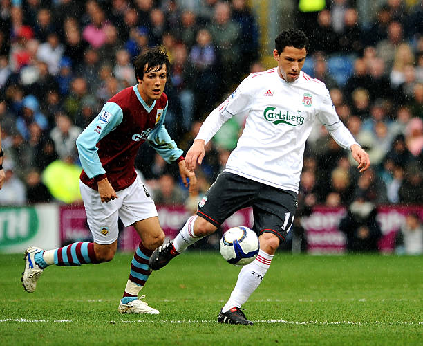 不仅向球迷 不仅向球迷