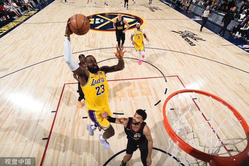 多特蒙德等 多特蒙德等